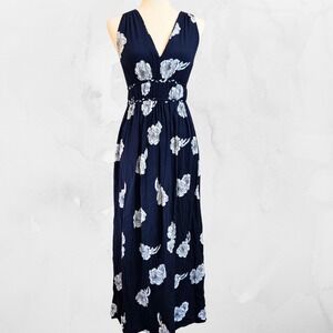 Japna Maxi‎ Size M Dress Floral Print Sleeveless Casual Smocked Sundress